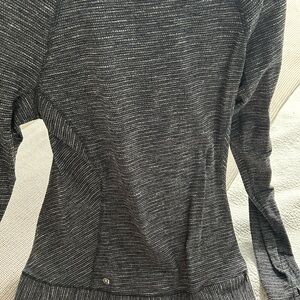 Lululemon Athletica Black and Gray Women's Top